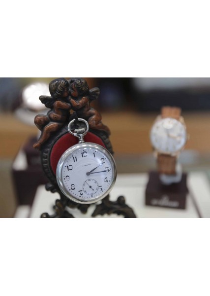 Reloj de bolsillo restaurado Longines