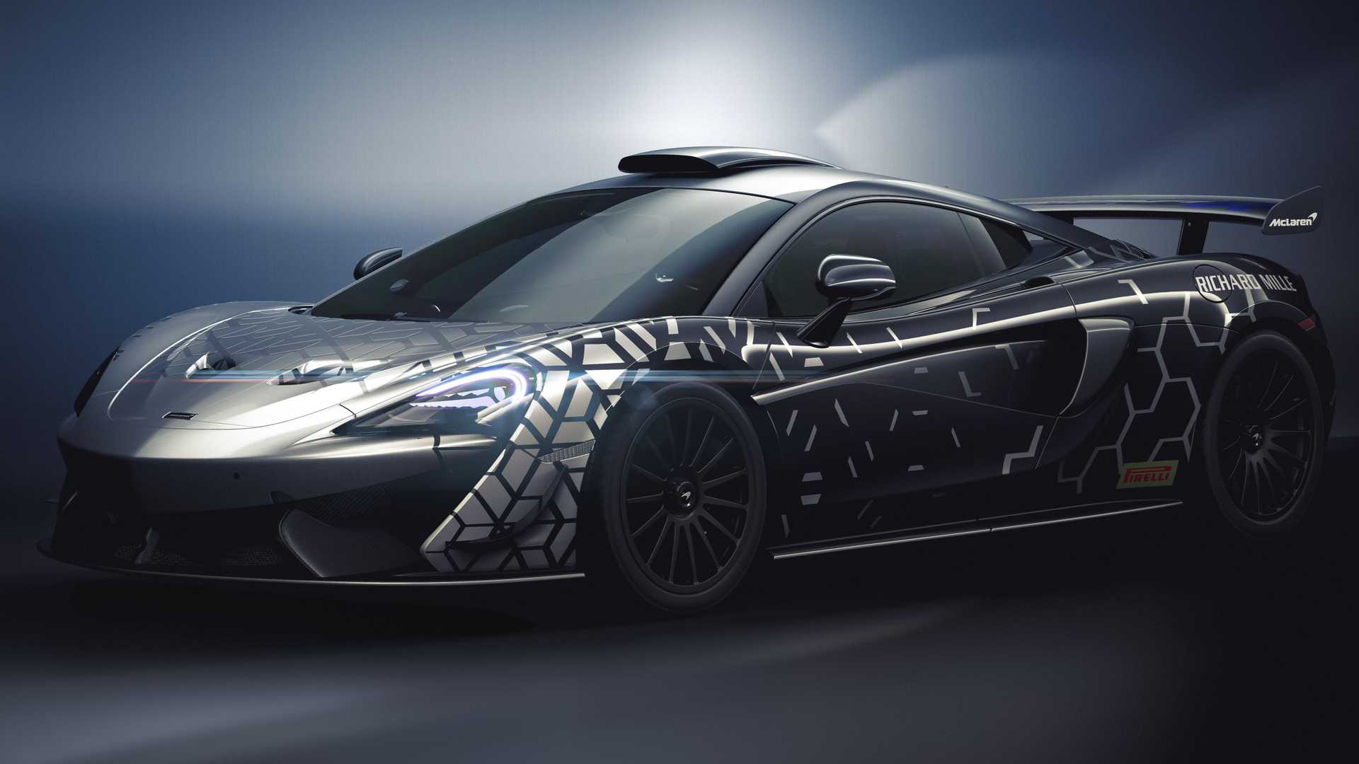 2020 McLaren 620R